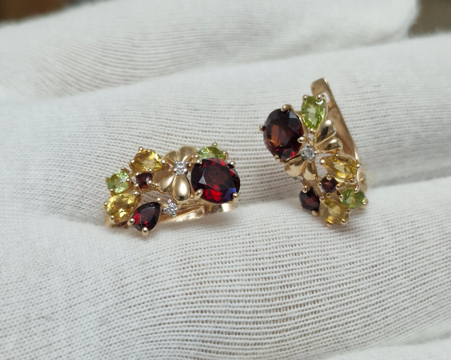 Ohrringe mit Granat, Chrysolith, Citrin und Zirkonia Russisches Rotgold 585 Art. Nr. 722524