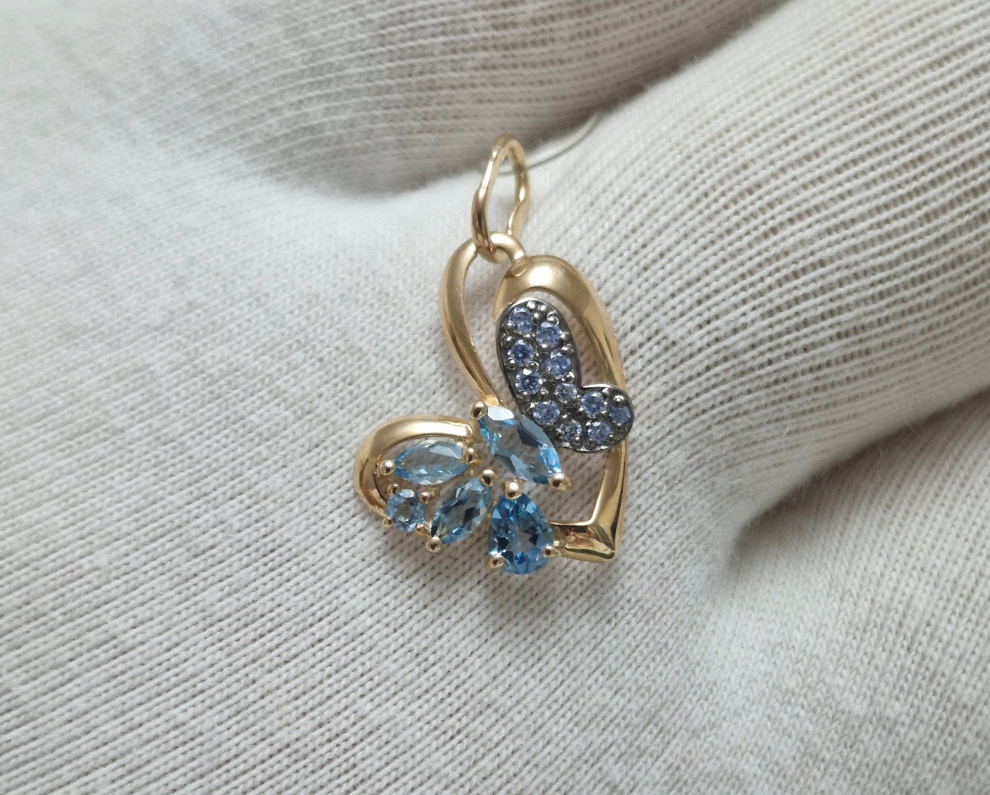 Anhänger mit Swiss Blue Topas und Zirkonia Russisches Rotgold 585 Art. Nr. 731503