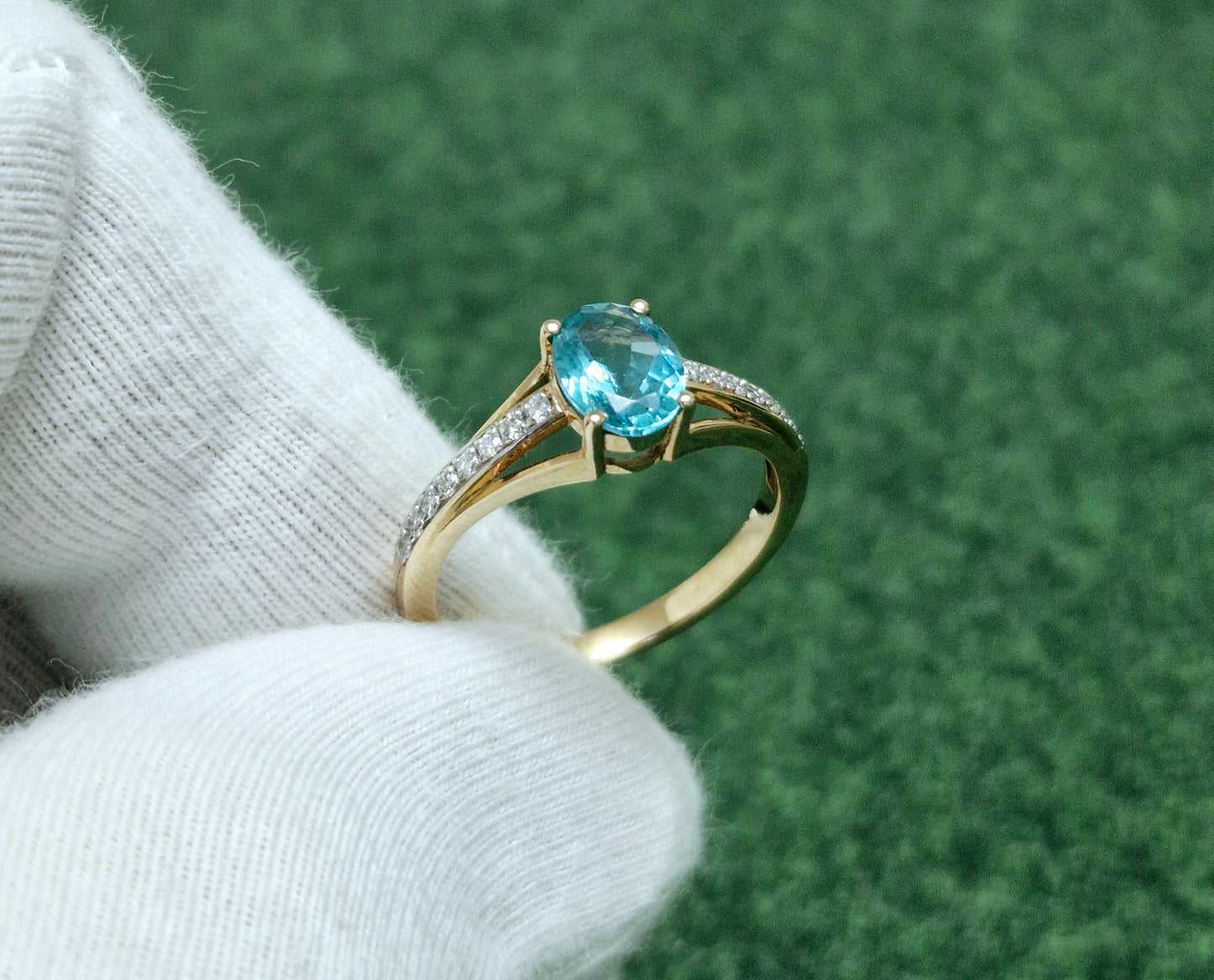 Ring mit Apatit und Brillanten Rotgold 585 Art. Nr. FE145/86016118