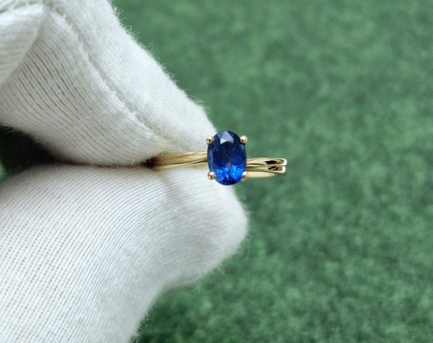 Ring mit Kyanit Russisches Rotgold 585 Art. Nr. 2011 K