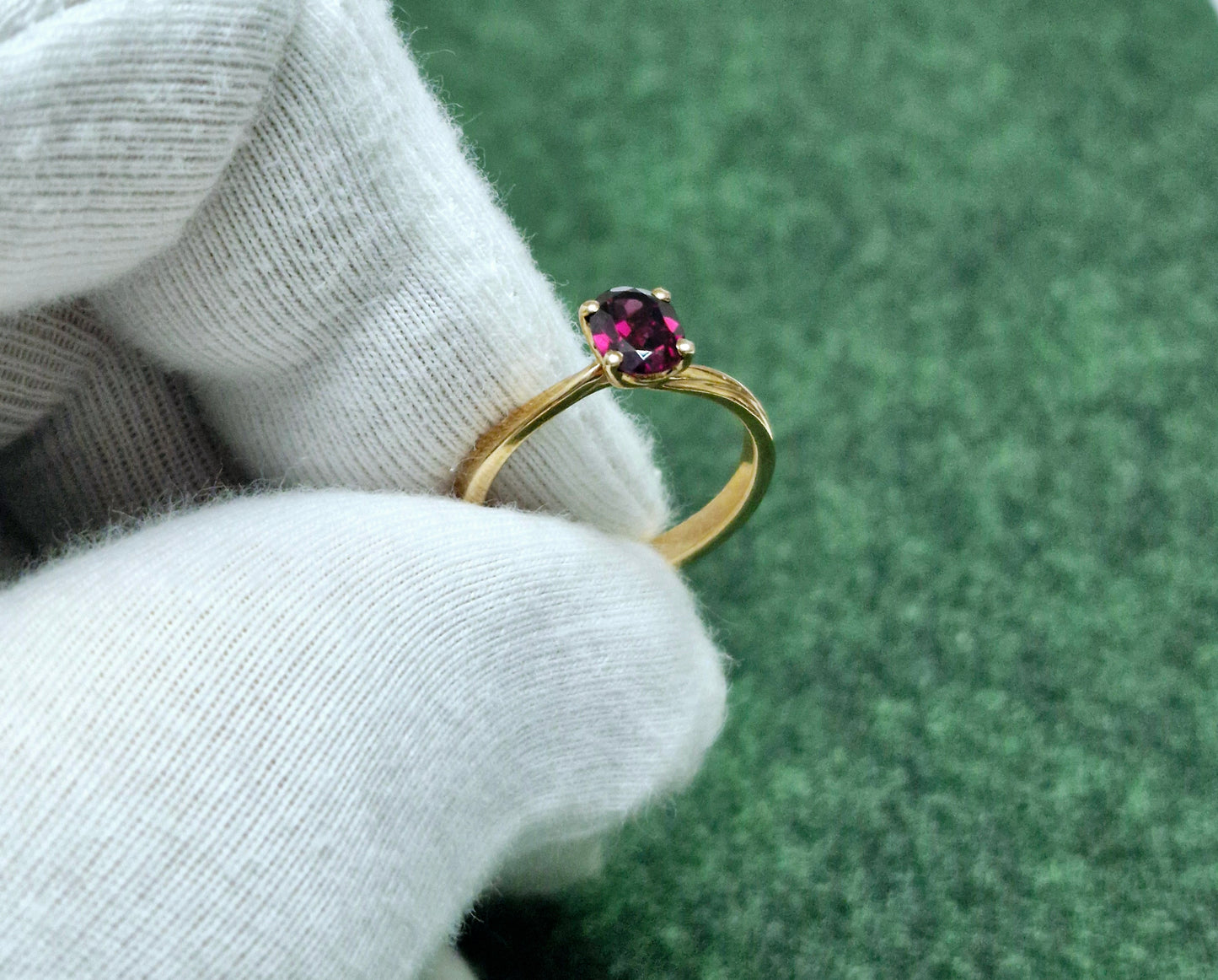 Ring mit Rhodolith Rotgold 585 Art. Nr. 2011 R