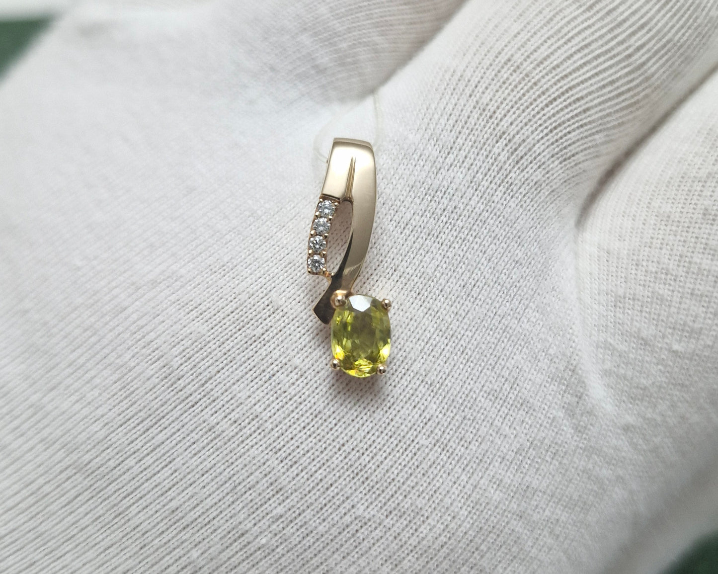 Anhänger mit Titanit und Brillanten Russisches Rotgold 585 Art. Nr. 75006T