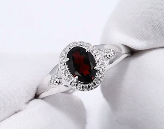 Silber Ring mit Granat und Zirkonia Art. Nr. 92011546