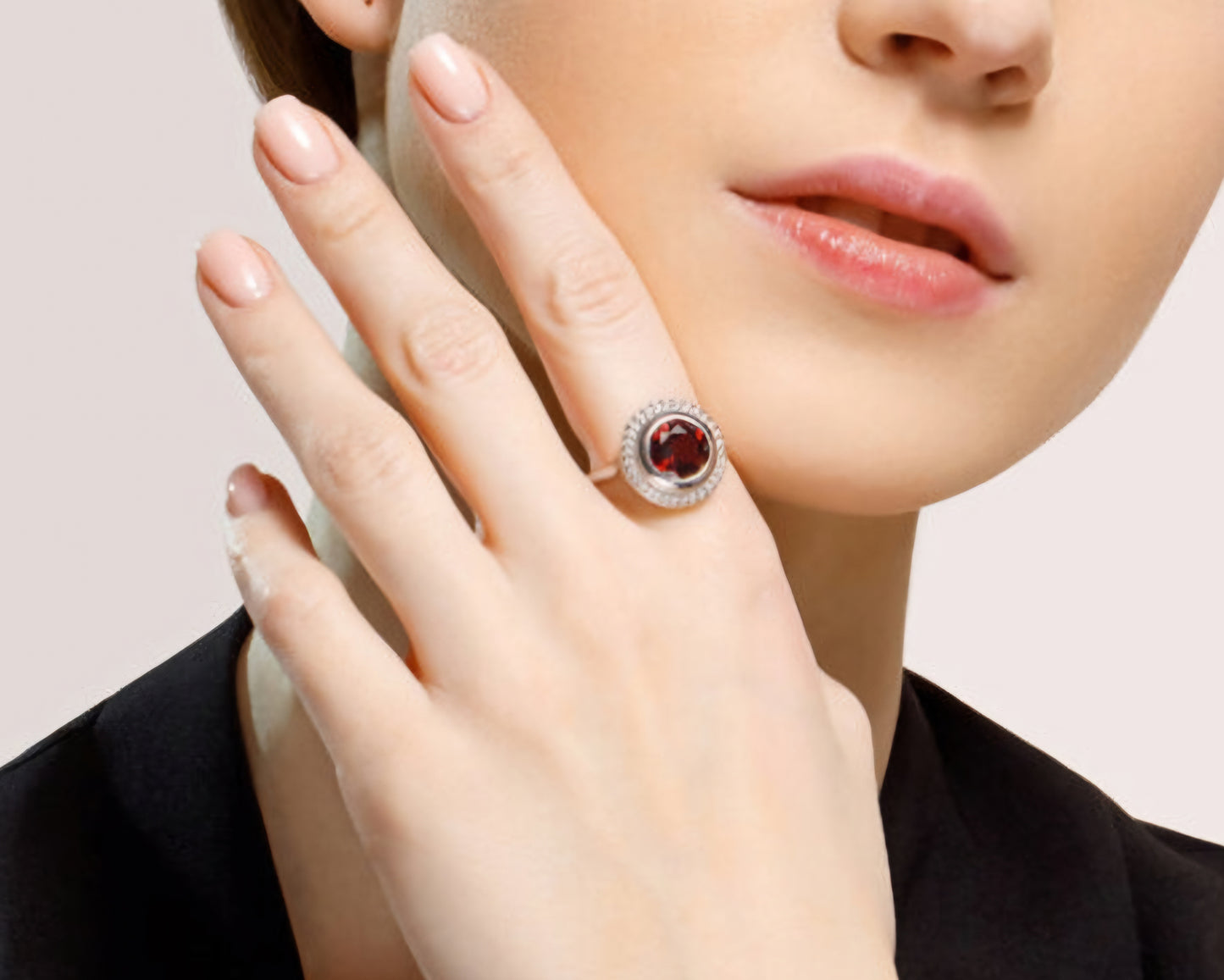 Silber Ring mit Granat und Zirkonia Art. Nr. 92011853