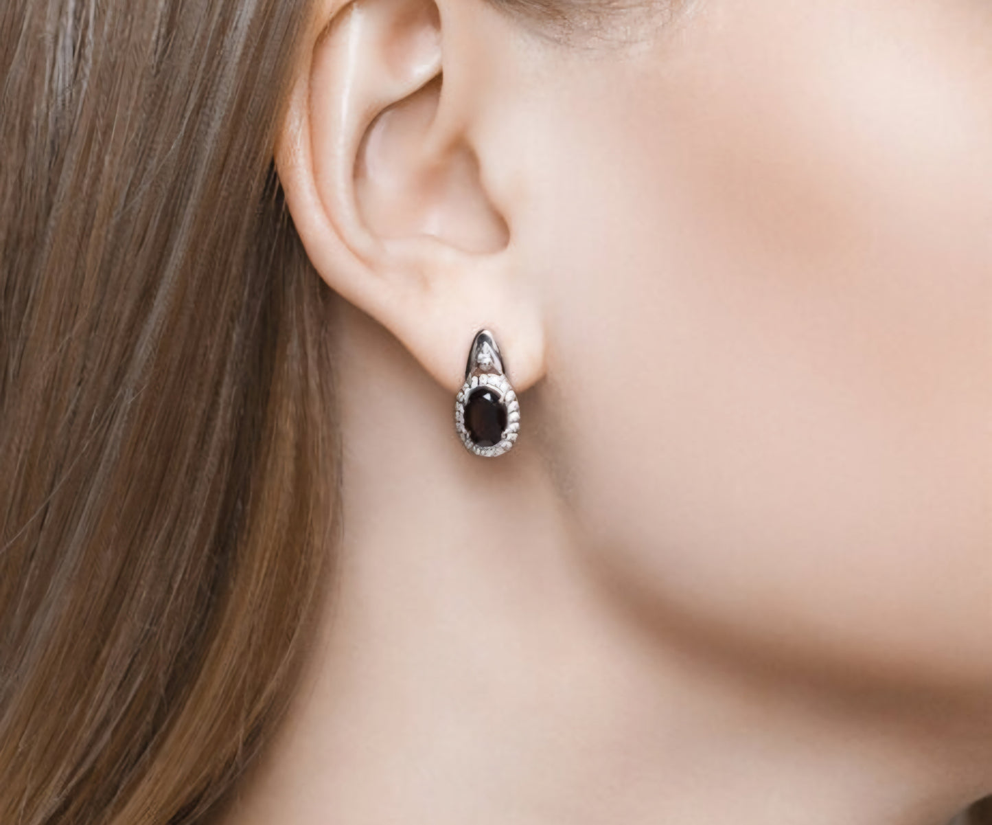 Silber Ohrringe mit Granat und Zirkonia Art. Nr. 92021685