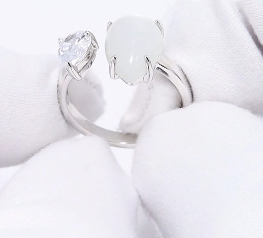 Silber Ring mit Mondstein und Zirkonia 19Gr Art.Nr.83010104