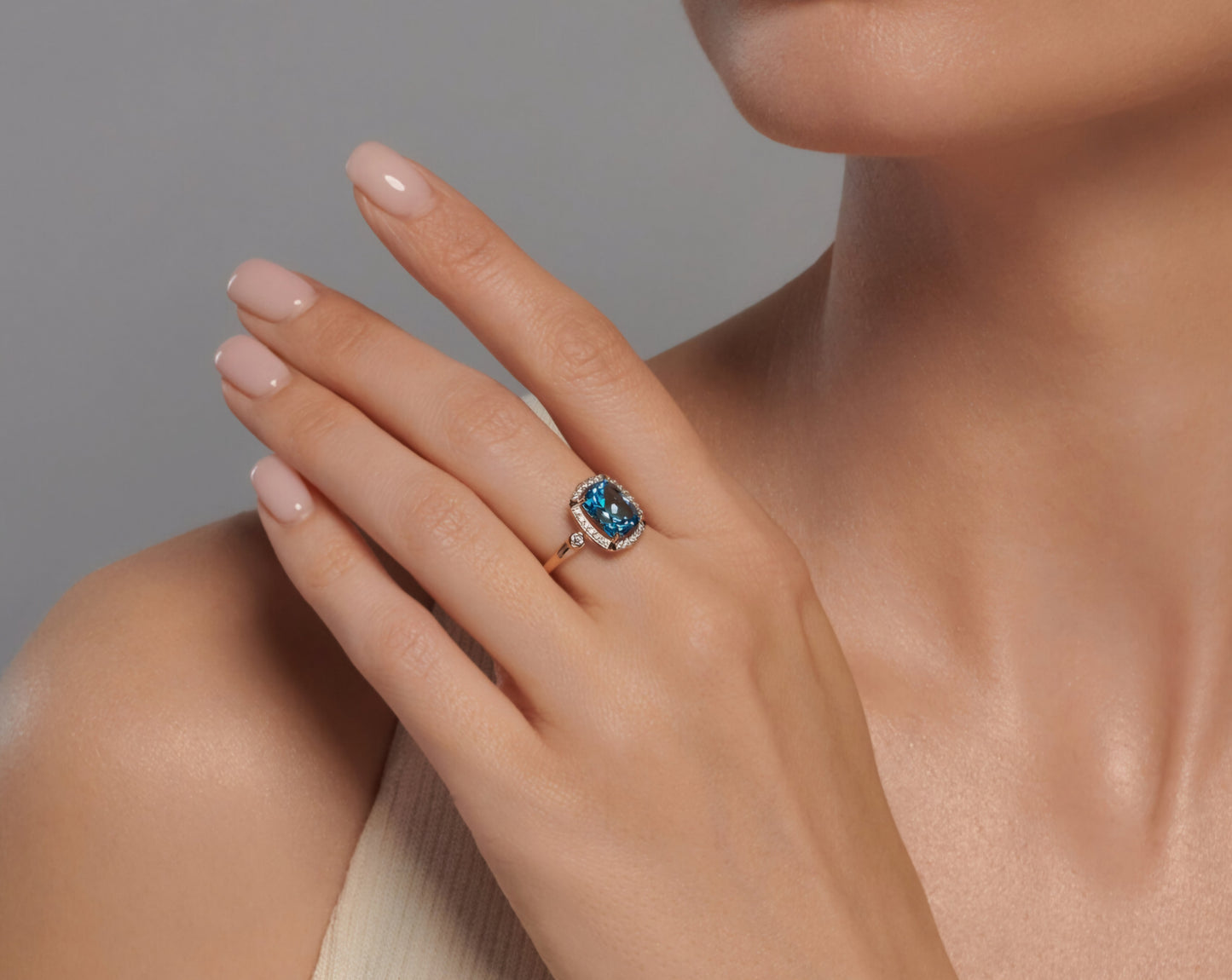 Ring mit Topas und Zirkonia Rotgold 585 Art. Nr. 714983