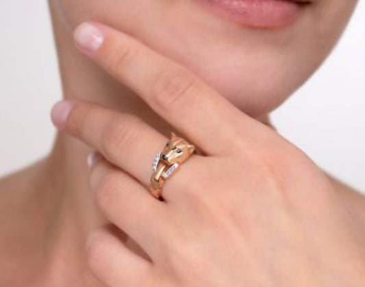 Ring mit Zirkonia Rotgold 585 Art. Nr. 01-5880-00-401-1110 P
