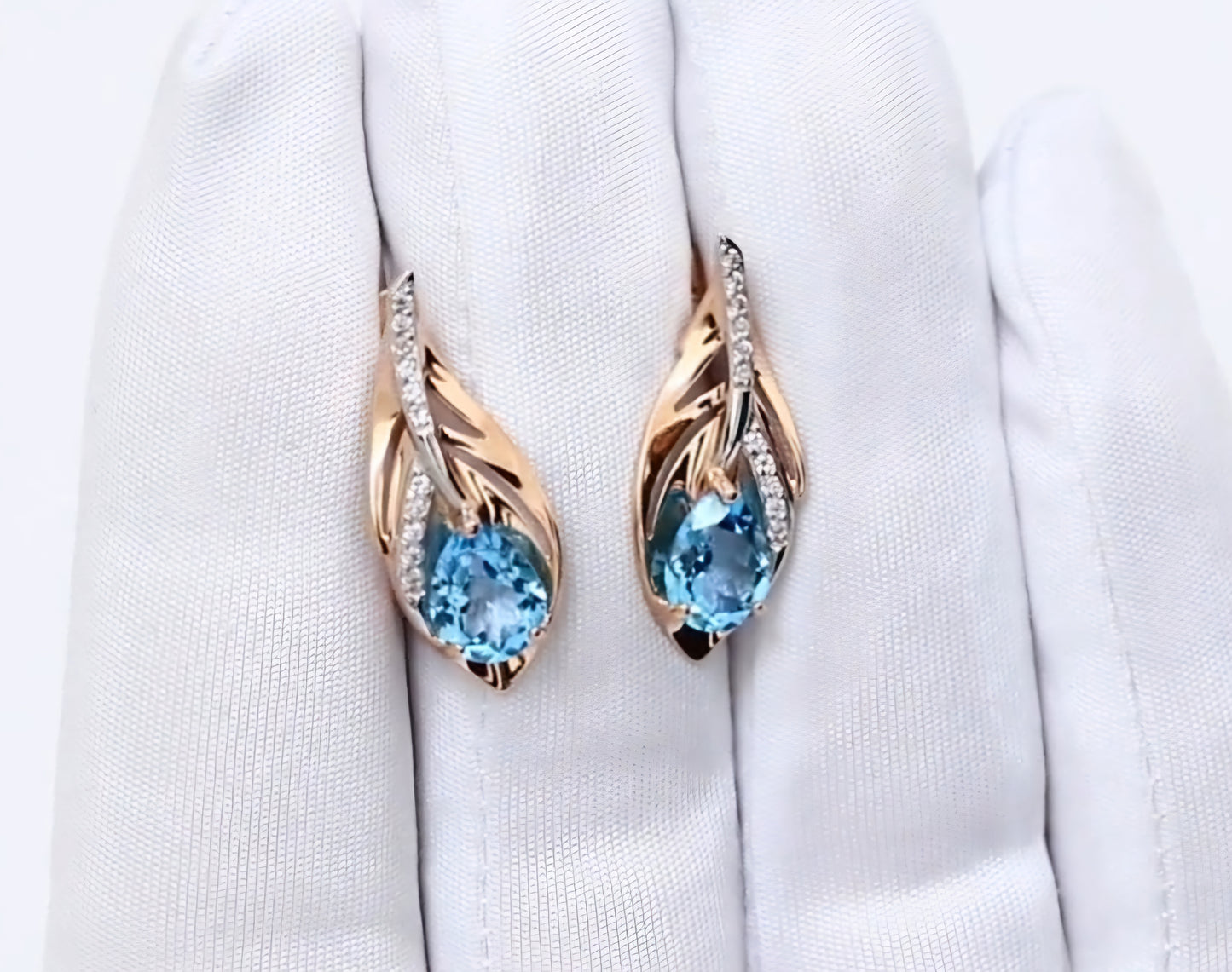 Ohrringe mit Swiss Blue Topas und Zirkonia Russisches Rotgold 585 Art. Nr. 727288