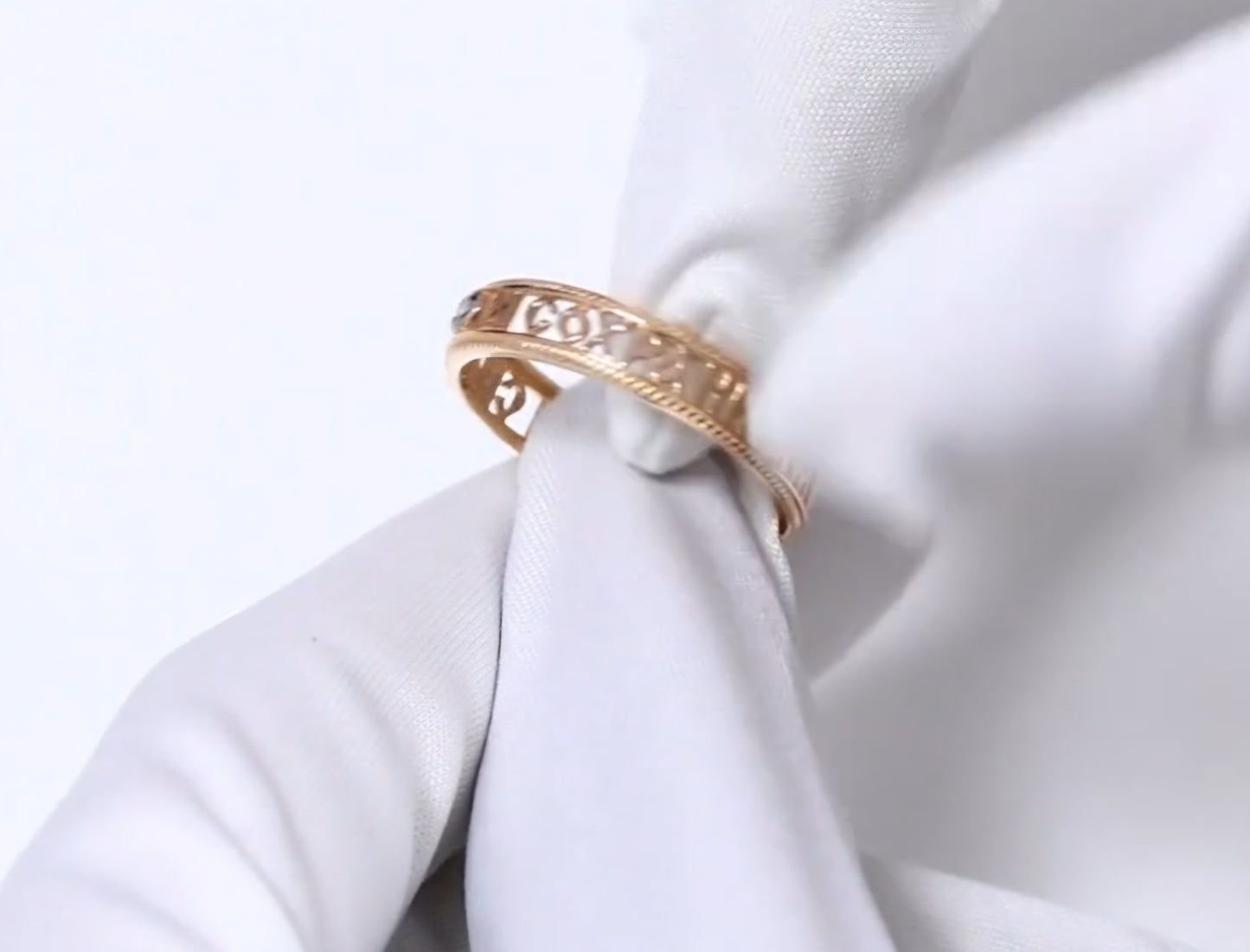 Ring mit Zirkonia Rotgold 585 Art. Nr. 01-4631-00-401-1110-03 P