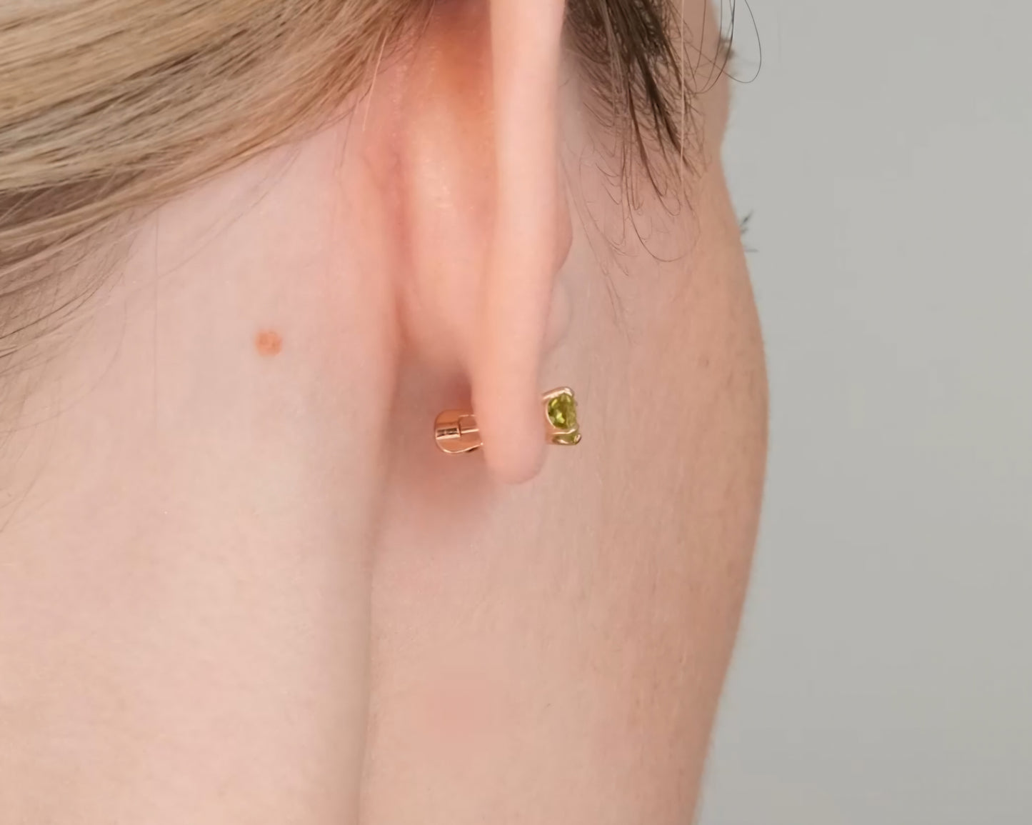 Ohrstecker mit Chrysolith Rotgold 585 Art. Nr. 02-5387-00-205-1110 P