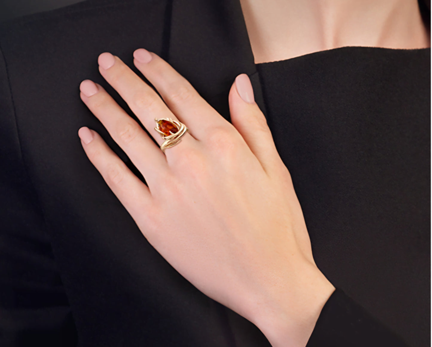 Ring mit Bernstein Rotgold 585 Art. Nr. 01-5371-00-271-1110-46 P
