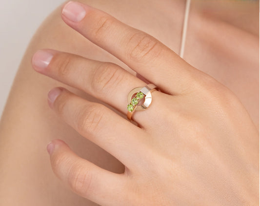 Ring mit Chrysolith Rotgold 585 Art. Nr. 01-5837-00-205-1111 P