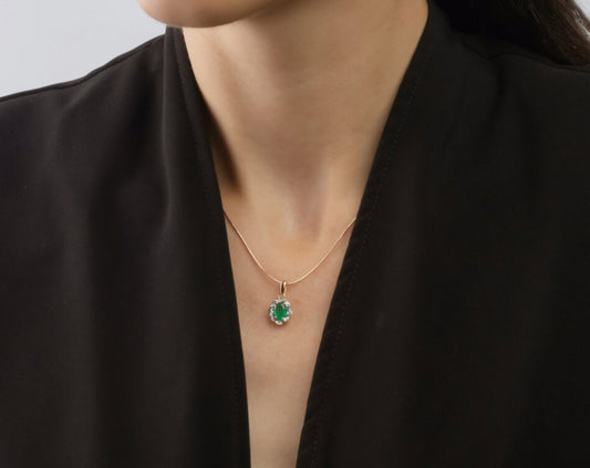 Anhänger mit Smaragd und Brillanten Rotgold 585 Art. Nr. 3030137