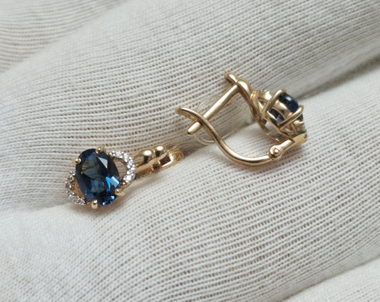 Ohrringe mit London Blue Topas und Zirkonia Russisches Rotgold 585 Art. Nr. 723913