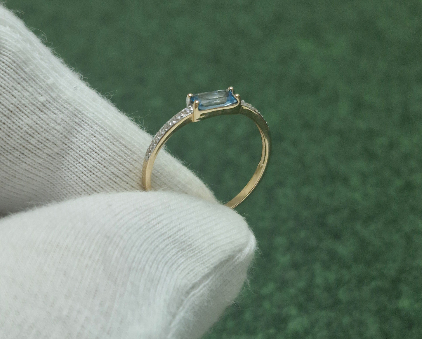Ring mit Topas und Zirkonia Rotgold 585 Art. Nr. T147018403