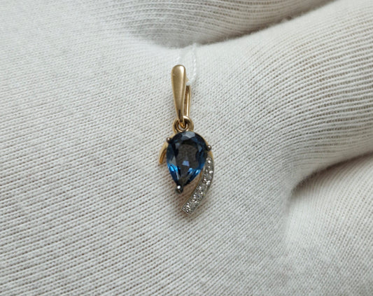 Goldanhänger mit London Blue Topas und Zirkonia Russisches Rotgold 585 Art. Nr. T143033915