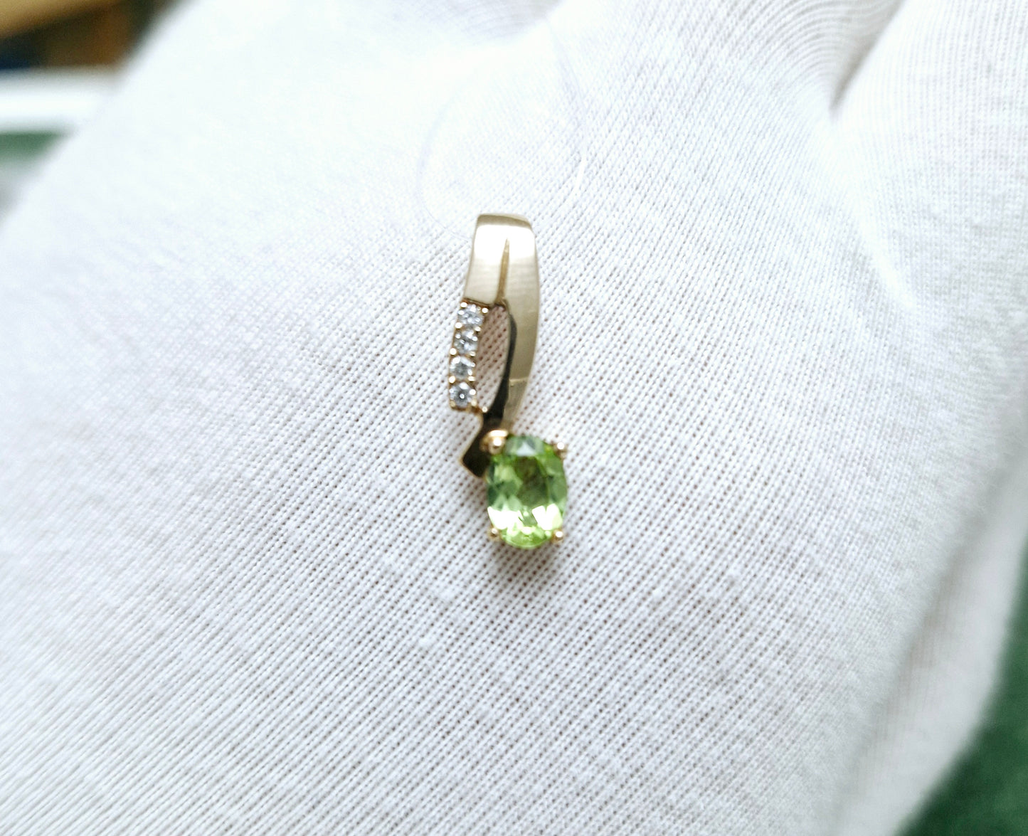 Anhänger mit Peridot und Brillanten Rotgold 585 Art. Nr. 75006P