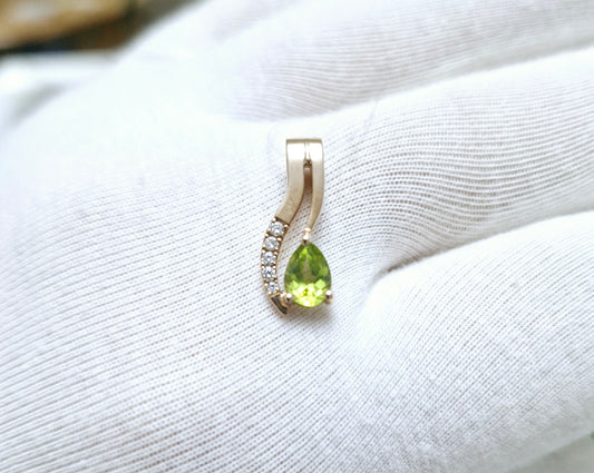 Anhänger mit Peridot Rotgold 585 Art. Nr. 75005 P