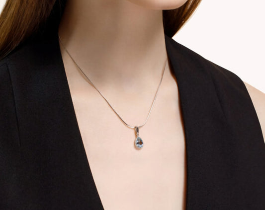 Silber Anhänger mit Sky Blue Topas und Zirkonia Art. Nr. 92030322