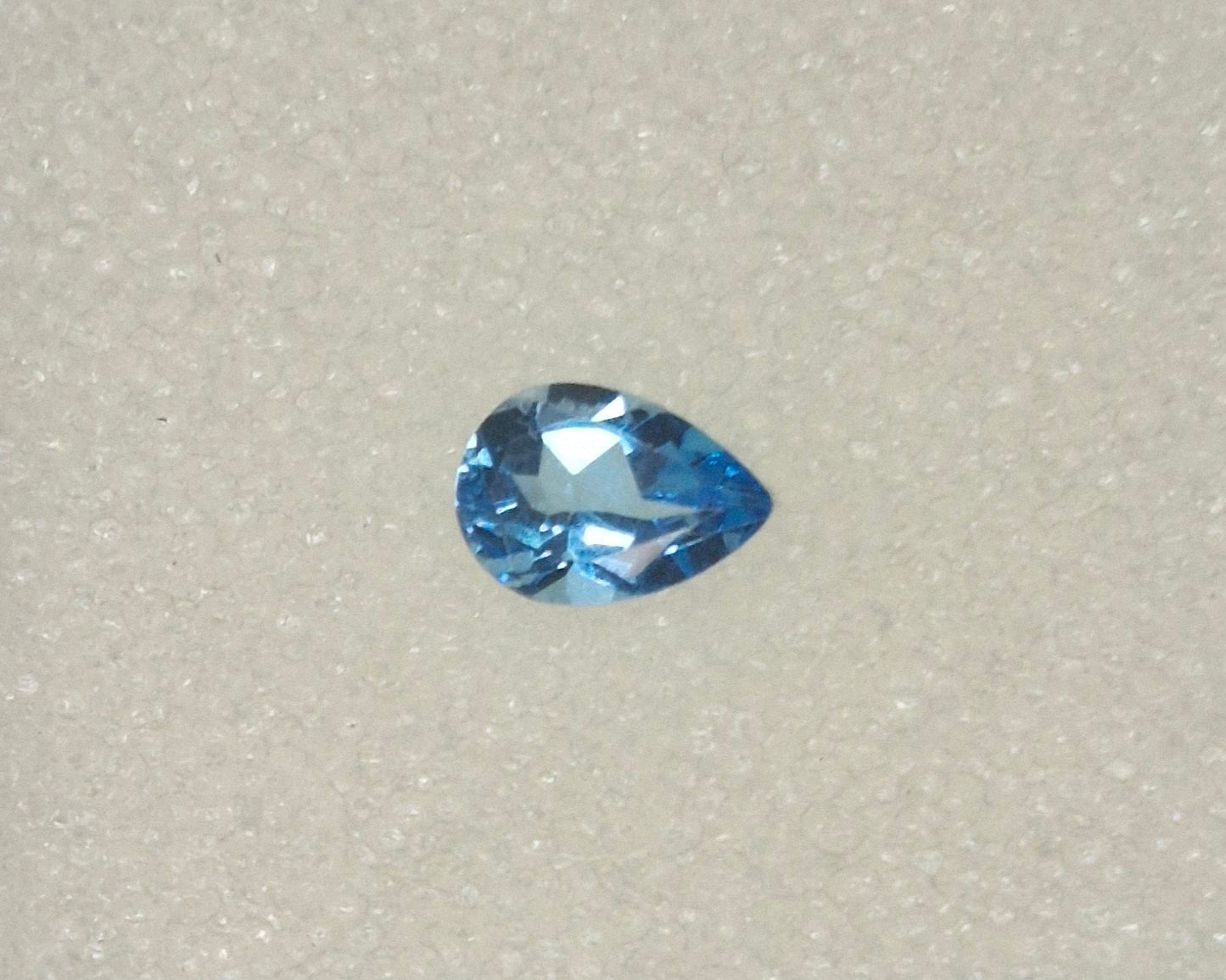 Swiss Blue Topas 7 x 5 mm 0.84 Ct