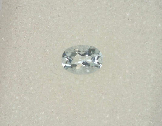 Aquamarin 7 x 5 mm 0.80 Ct