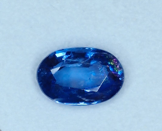 Kyanit 10,6 x x7,0 mm 3,12 Ct