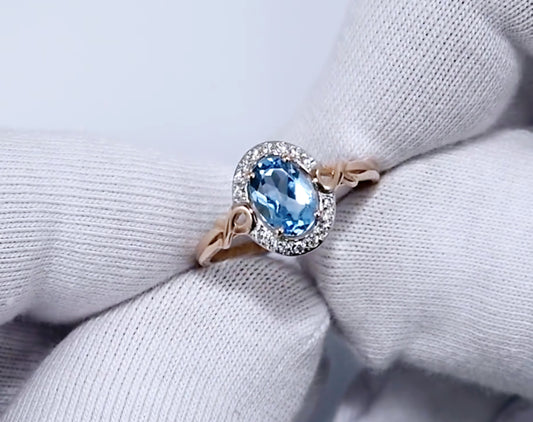 Ring mit Swiss Blue Topas und Zirkonia Rotgold 585 Art. Nr. 715070