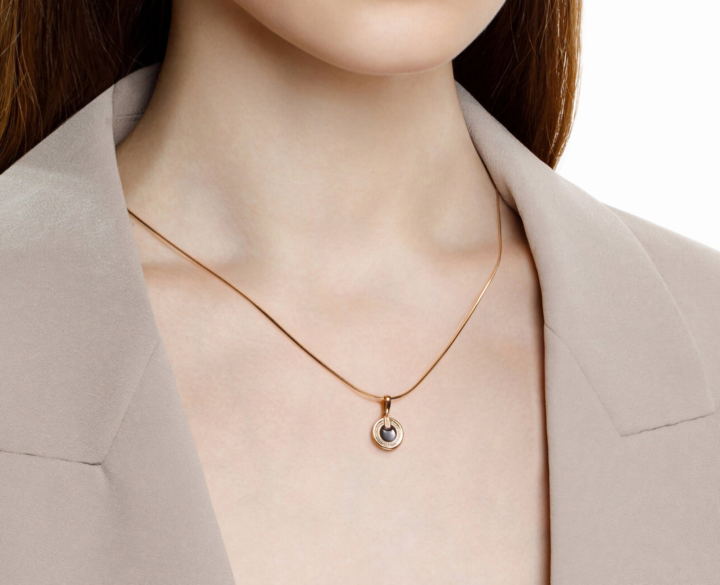 Anhänger mit Emaille Rotgold 585 Art. Nr. 036358